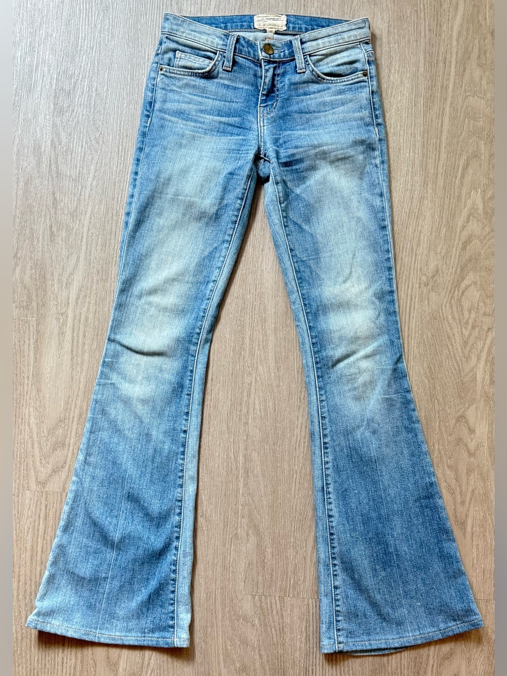 Current/Elliott Light Blue The Low Bell Flare Jeans Size 24- Very Flattering!